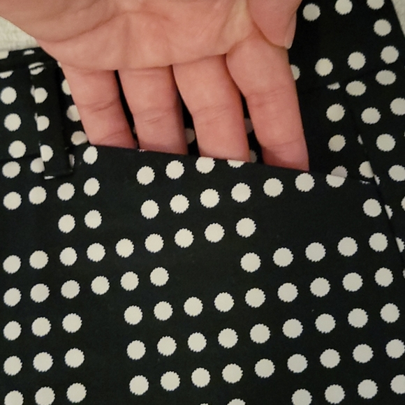 Gap Women's Shorts - Picture 3 of 8